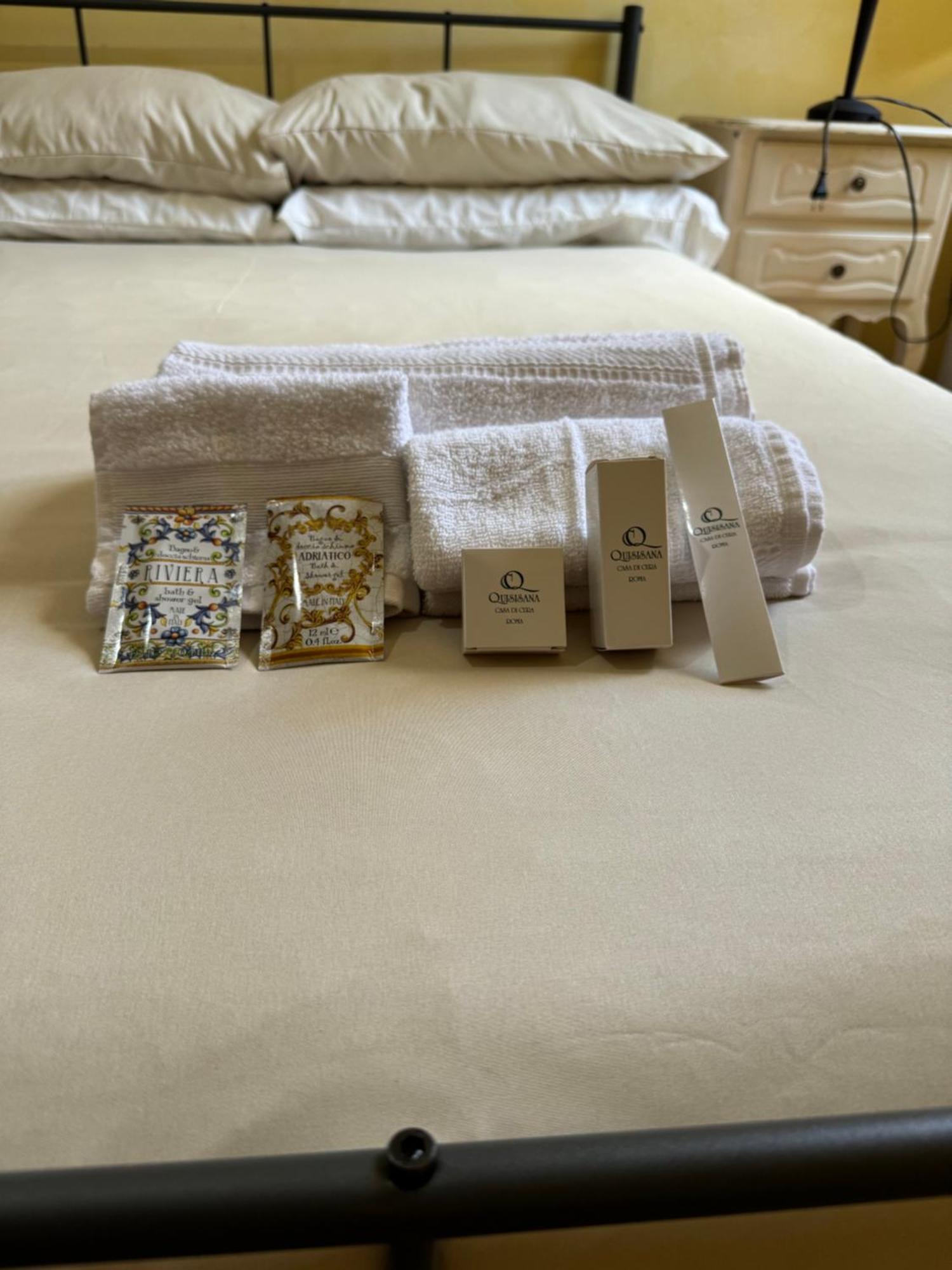 Apartament Domus Elisa Rzym Zewnętrze zdjęcie